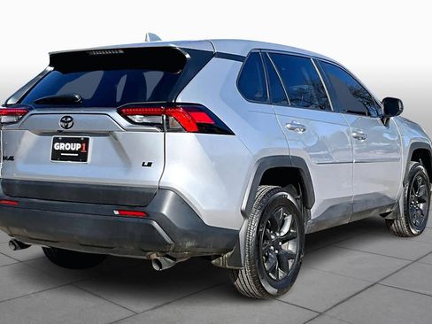 Used 2024 Toyota RAV4 LE image 13