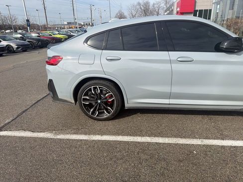 Used 2025 BMW X4 M40i w/ Premium Package image 13