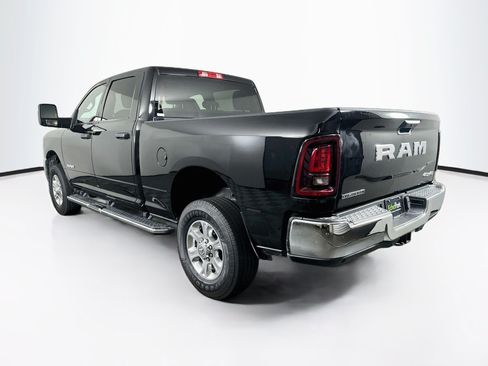 Used 2025 RAM 2500 Big Horn AWD/4WD image 5