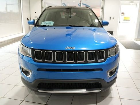 Used 2019 Jeep Compass Limited AWD/4WD image 5