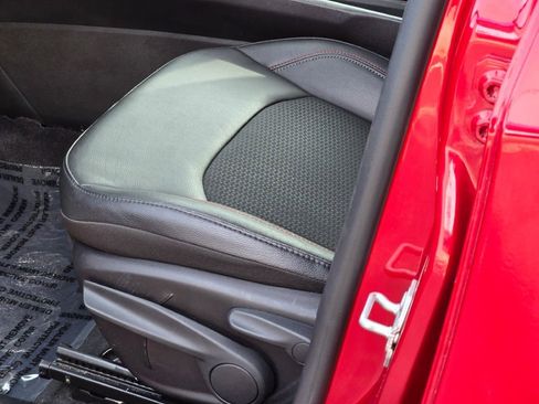 Used 2025 Jeep Compass Trailhawk image 23