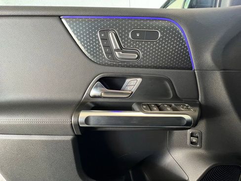 Certified 2024 Mercedes-Benz EQB 300 300 image 17