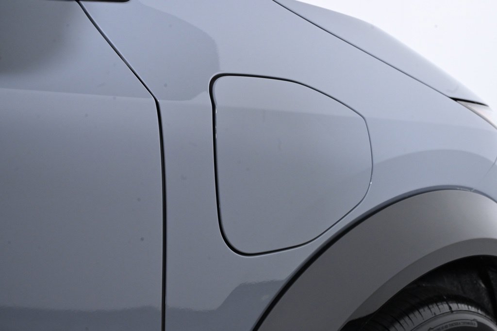Certified 2023 Nissan Ariya FWD image 13