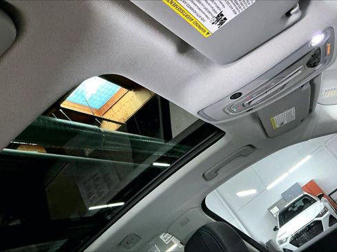 Used 2023 Audi Q5 2.0T Premium w/ Convenience Package image 24