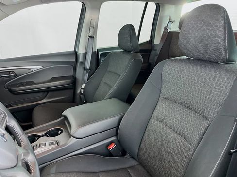 Used 2024 Honda Ridgeline Sport image 28