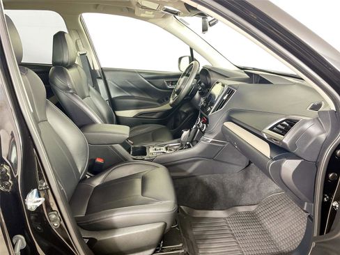 Used 2024 Subaru Forester Limited image 28