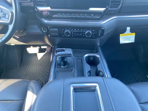 Used 2022 Chevrolet Silverado 1500 LTZ image 22