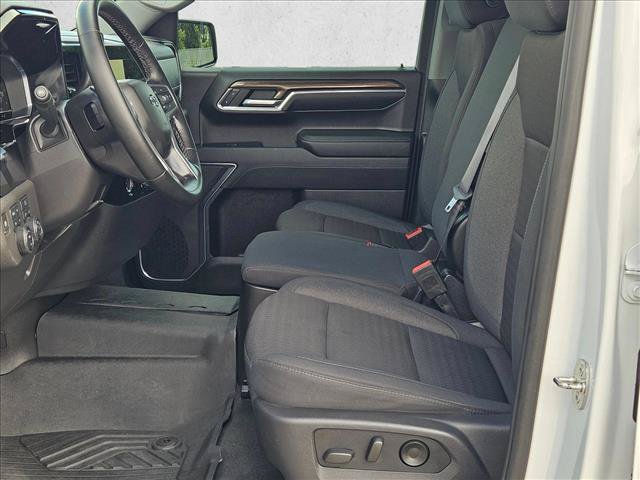 Used 2024 Chevrolet Silverado 1500 LT Trail Boss w/ Protection Package AWD/4WD image 15
