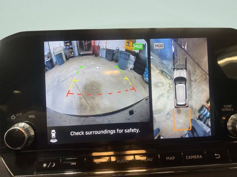 Used 2023 Mitsubishi Outlander SE image 23