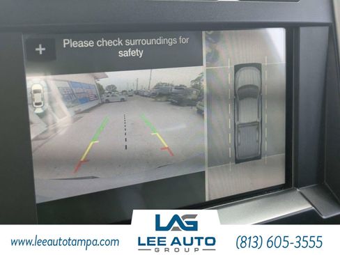 Used 2018 Ford F150 Platinum w/ Equipment Group 701A Luxury AWD/4WD image 20