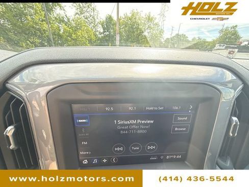 Certified 2022 Chevrolet Silverado 1500 Custom AWD/4WD image 13