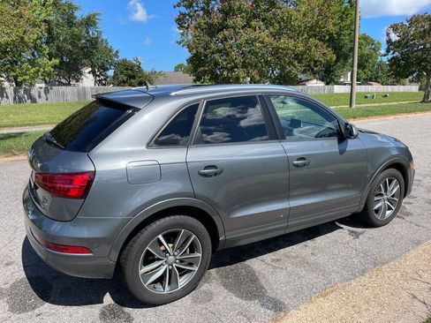Used 2017 Audi Q3 2.0T Premium w/ Convenience Package image 7