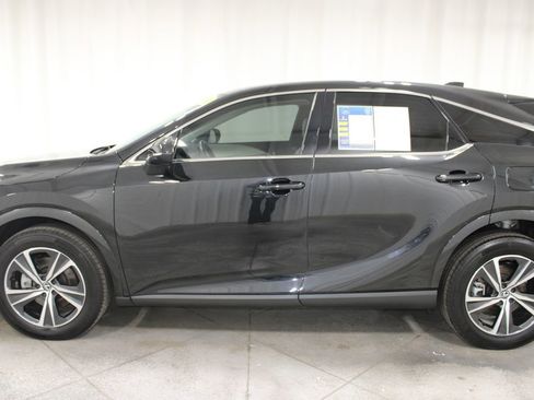 Used 2024 Lexus RX 350 FWD w/ Technology Package image 6