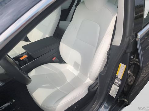 Used 2019 Tesla Model 3 Long Range RWD image 11