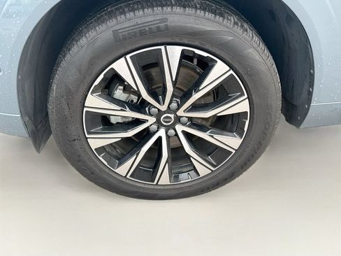 Used 2024 Volvo XC60 B5 Plus w/ Protection Package Premier AWD/4WD image 34