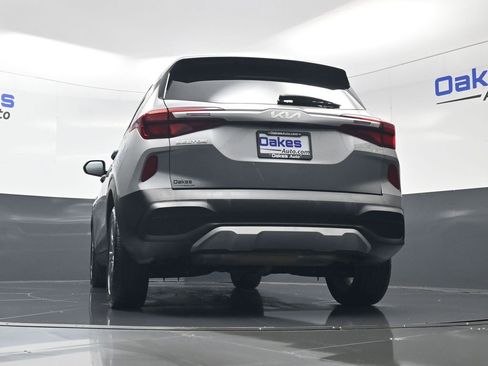 Used 2023 Kia Seltos LX image 41