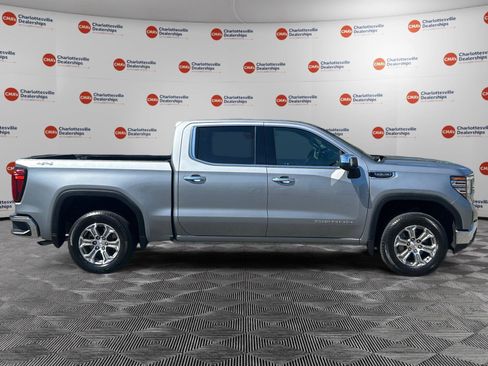 Used 2025 GMC Sierra 1500 SLT AWD/4WD image 6