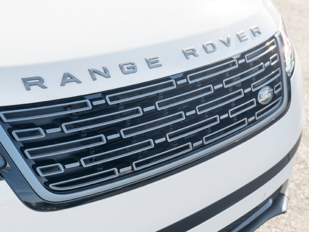 Used 2024 Land Rover Range Rover Velar S AWD/4WD image 17