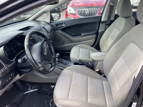 Used 2015 Kia Forte EX image 8