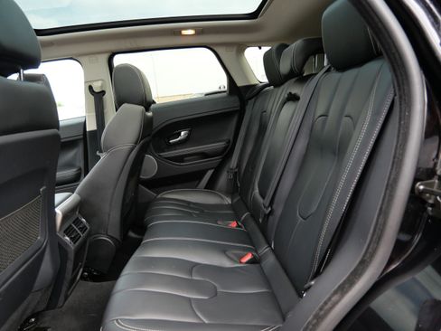 Used 2013 Land Rover Range Rover Evoque Prestige AWD/4WD image 16