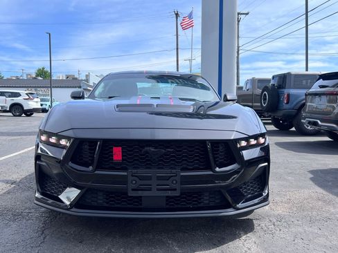 Used 2025 Ford Mustang GT Premium RWD image 2