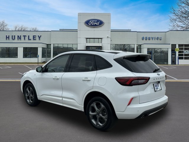 Used 2023 Ford Escape ST-Line Select w/ Tech Pack #1 AWD/4WD image 5