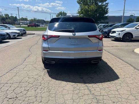 Used 2023 Acura MDX SH-AWD w/ Technology Package image 10