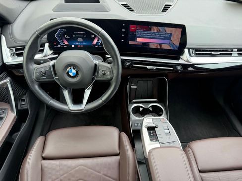 Certified 2025 BMW X1 xDrive28i AWD/4WD image 24