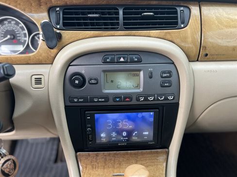 Used 2005 Jaguar X-TYPE 3.0 AWD/4WD image 16