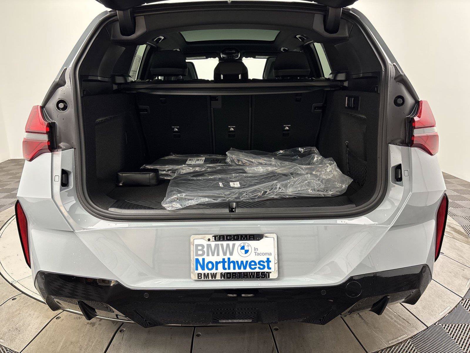 New 2026 BMW X3 xDrive30i w/ M Sport Package AWD/4WD image 21
