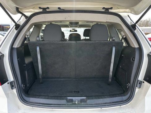 Used 2018 Dodge Journey SE w/ Popular Equipment Group image 21