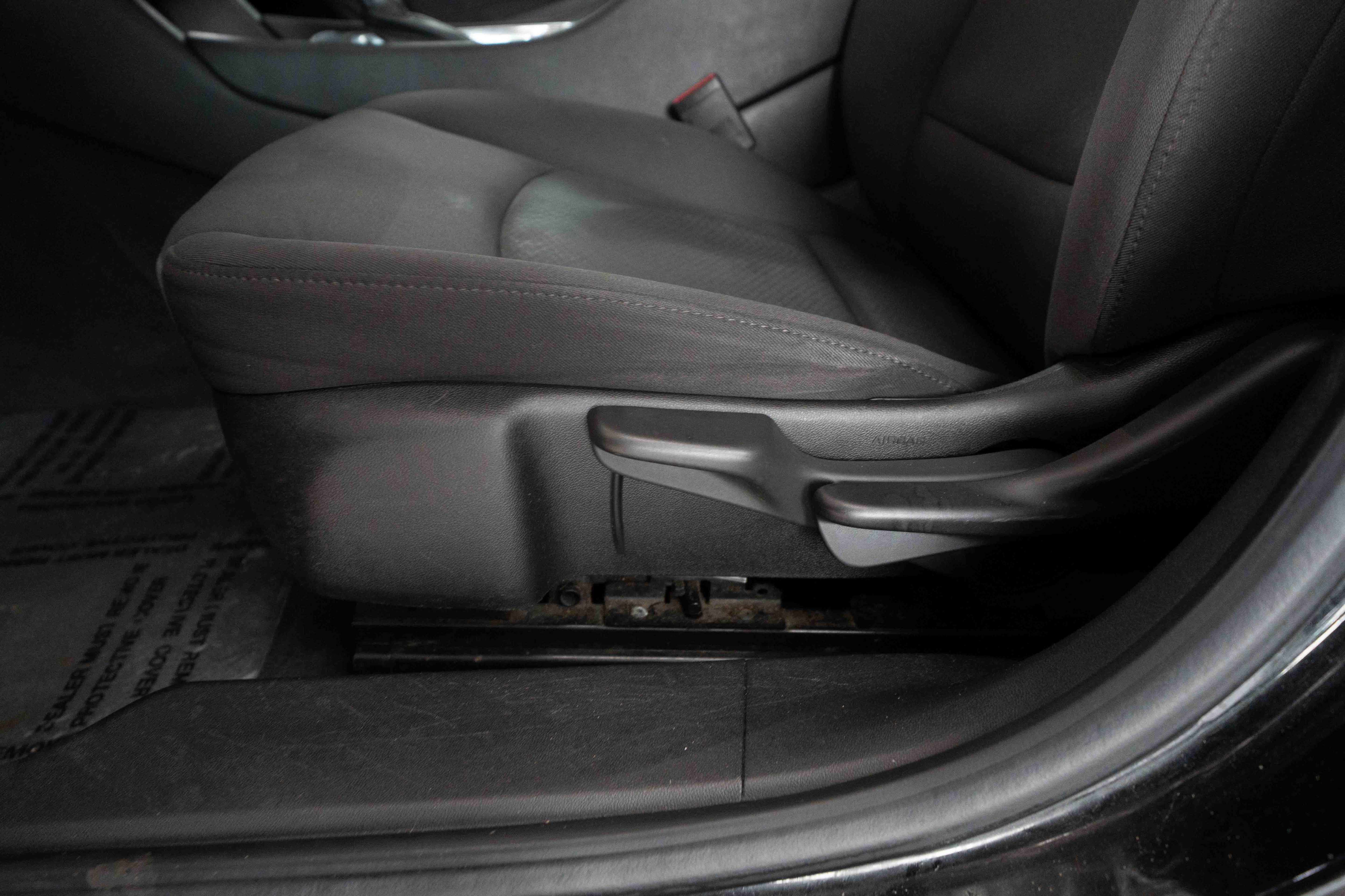 Used 2017 Chevrolet Malibu LS FWD image 12