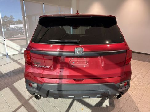 Used 2022 Honda Passport EX-L image 4