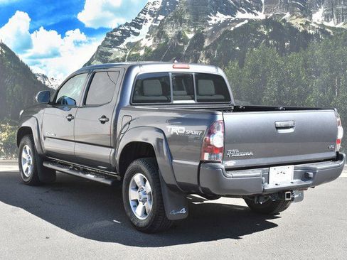 Used 2014 Toyota Tacoma 4x4 Double Cab w/ TRD Sport Package image 9