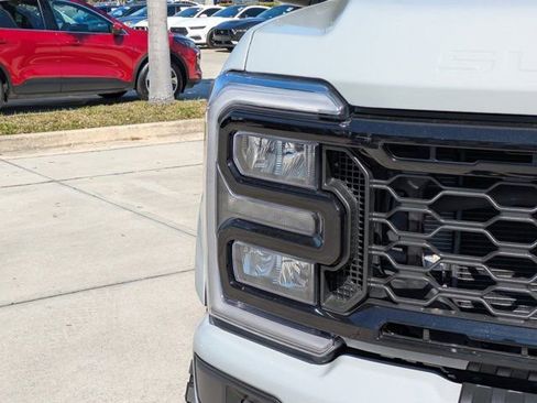 New 2026 Ford F250 Lariat w/ Black Appearance Package image 9