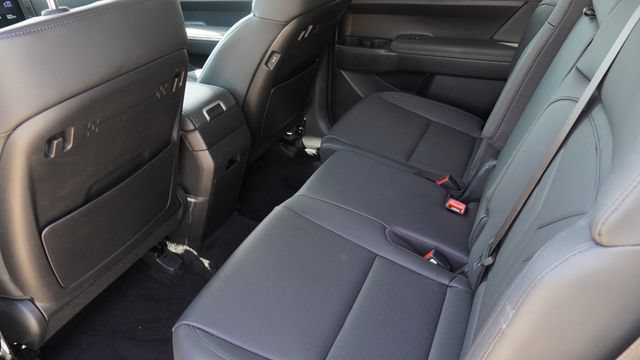 Used 2026 Hyundai Santa Fe SEL FWD image 14