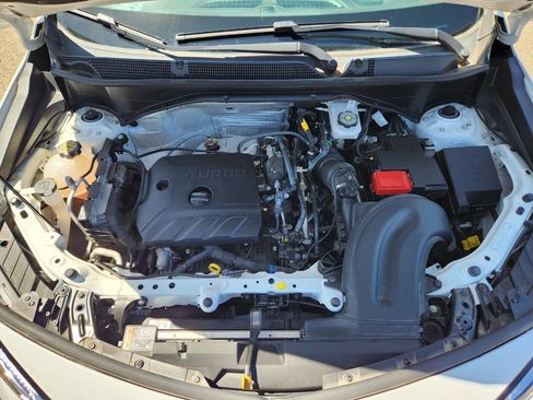 Used 2024 Buick Encore GX Sport Touring w/ Comfort Package FWD image 28