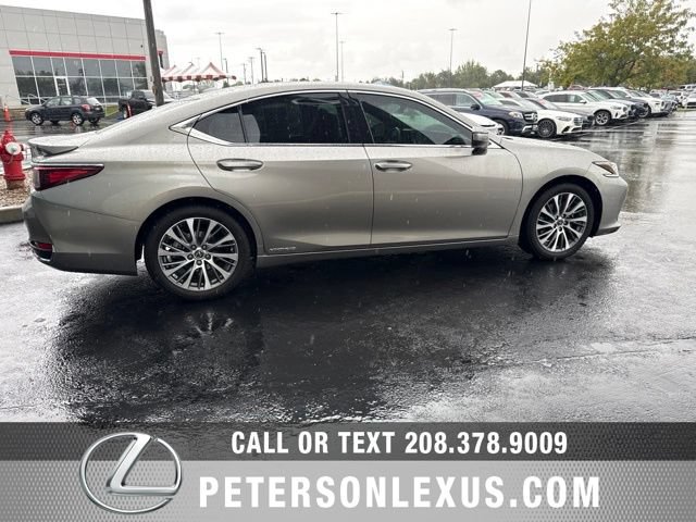Used 2019 Lexus ES 300h w/ Premium Package FWD image 7