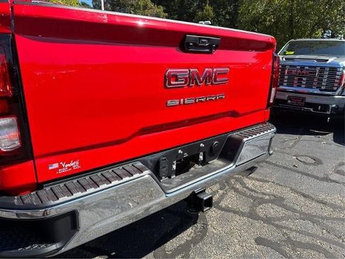 New 2025 GMC Sierra 2500 Pro w/ Convenience Package image 10