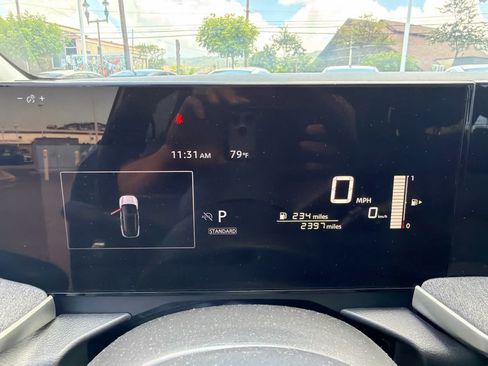 Used 2026 Nissan Kicks SV FWD image 6