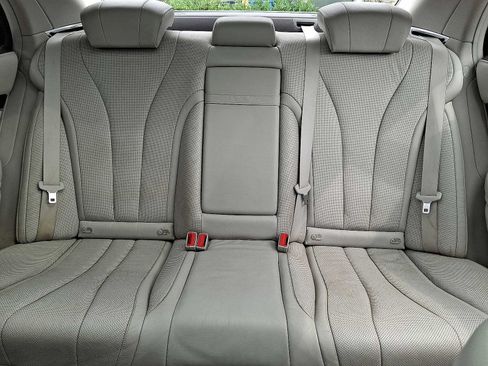 Used 2015 Mercedes-Benz S 550 4MATIC Sedan image 13