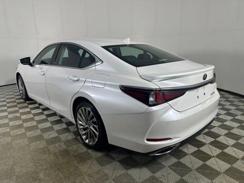 Used 2023 Lexus ES 350 Ultra Luxury w/ Accessory Package (Z2) FWD image 5
