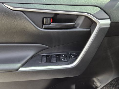 Used 2023 Toyota RAV4 LE image 28
