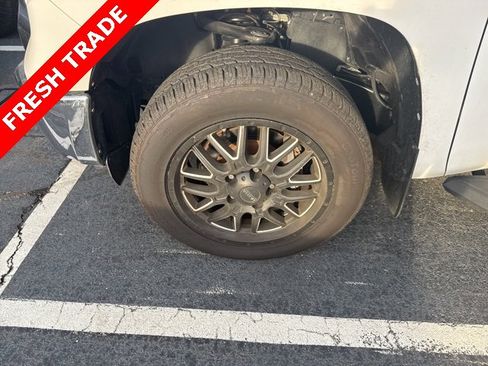 Used 2018 Toyota Tundra SR5 w/ SR5 Upgrade Package image 5