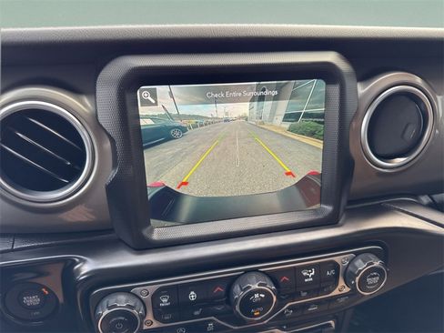 Used 2021 Jeep Gladiator Rubicon image 14