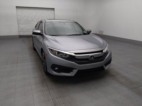 Used 2018 Honda Civic EX-L image 14