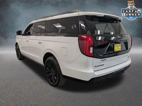 Used 2025 Ford Expedition Max Platinum w/ Stealth Appearance Package AWD/4WD image 6