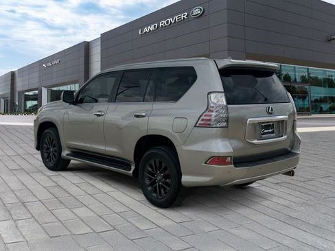 Used 2022 Lexus GX 460 Premium AWD/4WD image 3