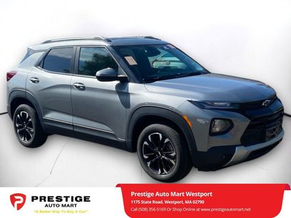 Used 2023 Chevrolet TrailBlazer LT w/ Sun and Liftgate Package