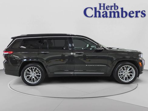 Used 2023 Jeep Grand Cherokee L Summit w/ Advanced Protech Group IV AWD/4WD image 10